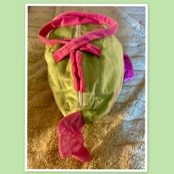 Winnie Finny Girls Fish Duffle Bag - Picture 7 of 7